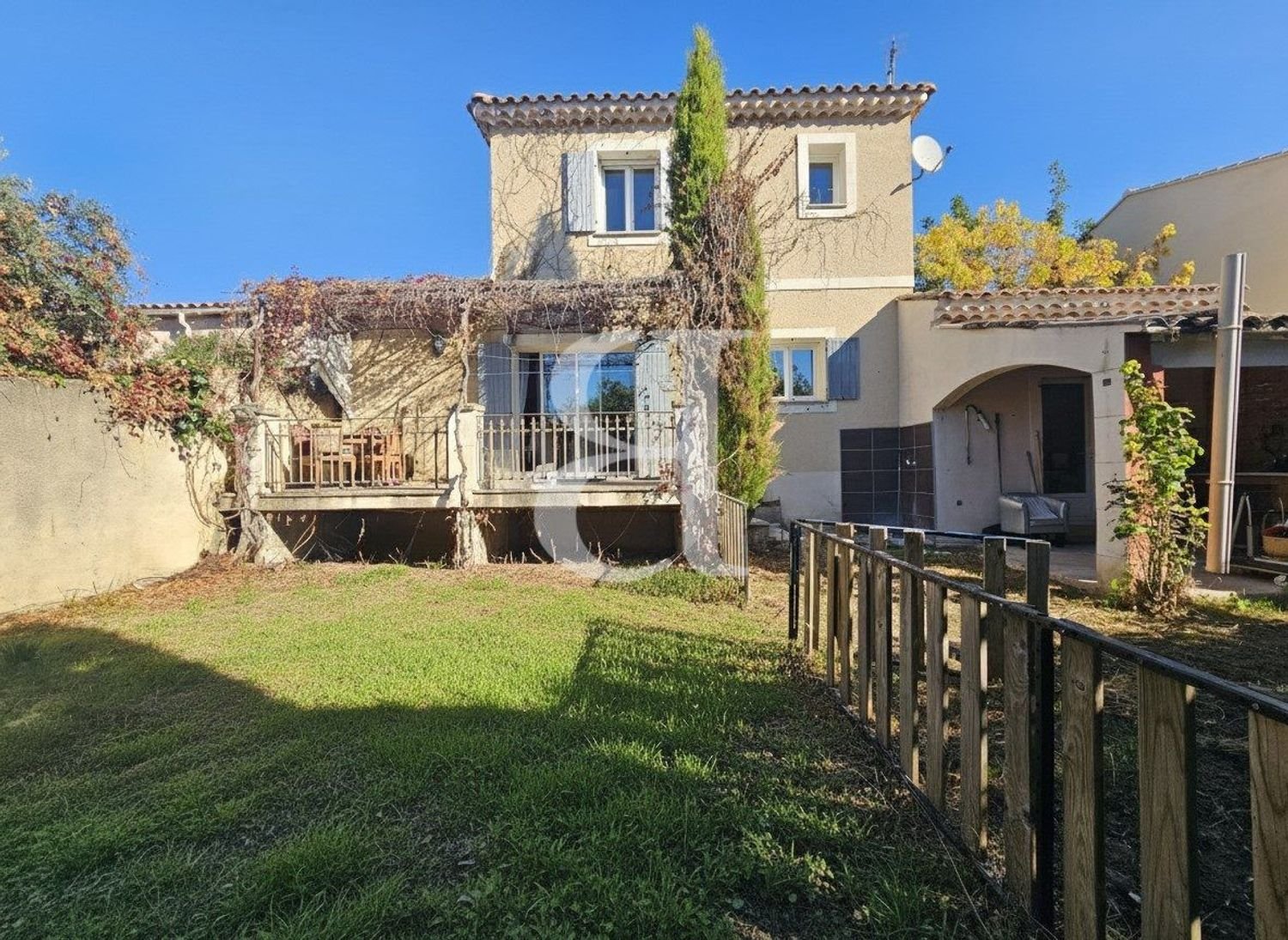 Maison à vendre, 101m², Mazan
