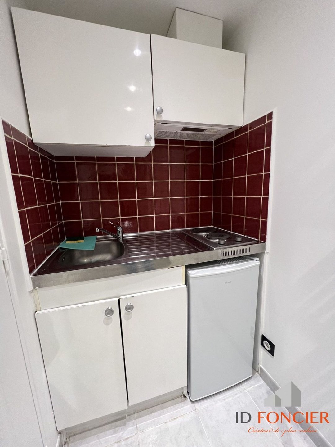 Appartement à louer, 14m², Égly