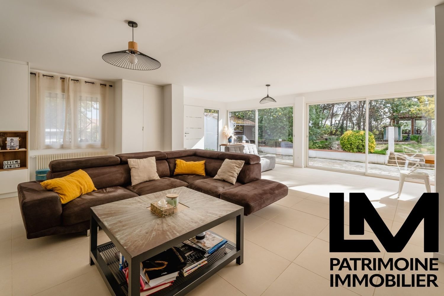 Maison à vendre, 195m², Bessan