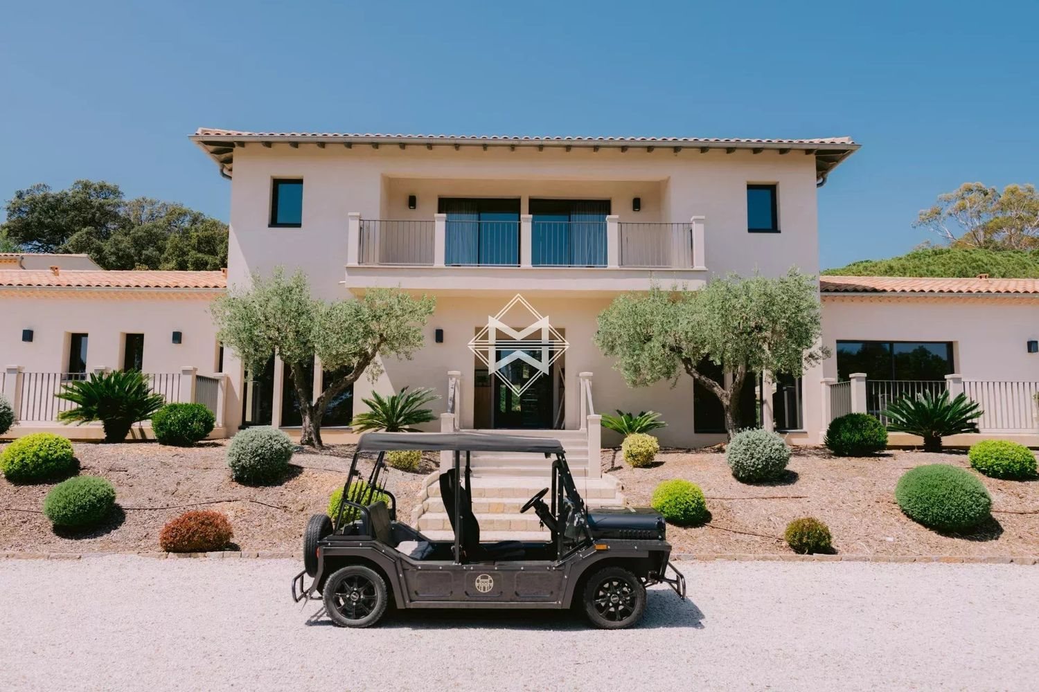 Maison à louer, 470m², La Croix-Valmer