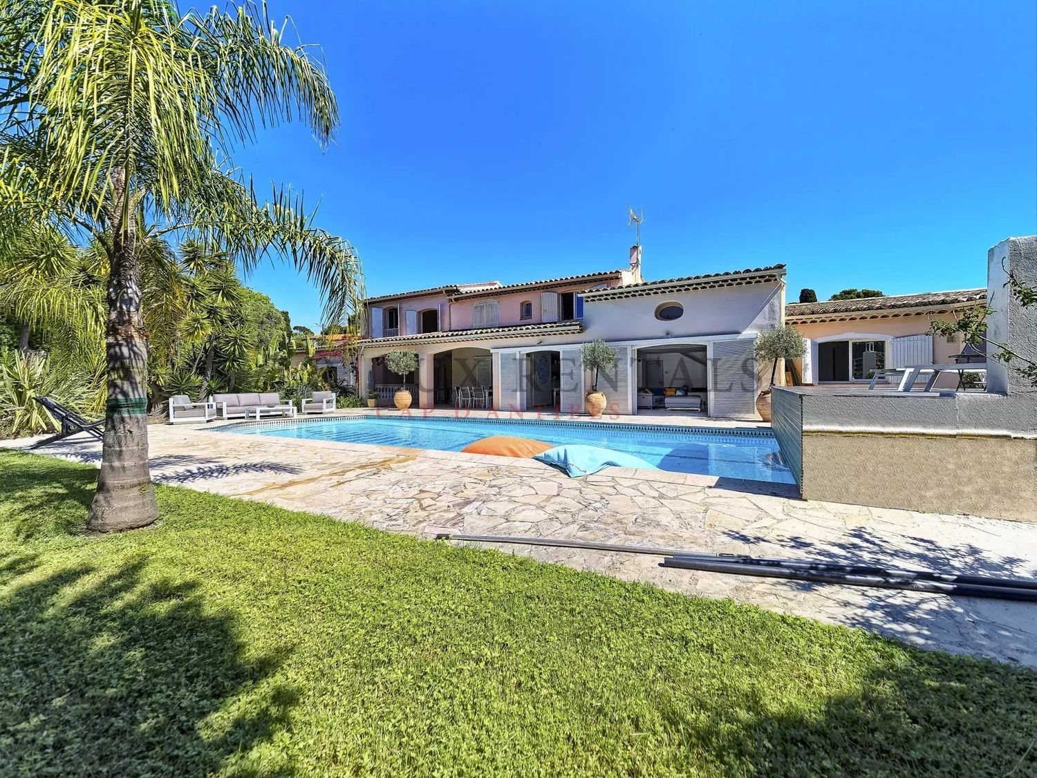 Maison à louer, 300m², Antibes