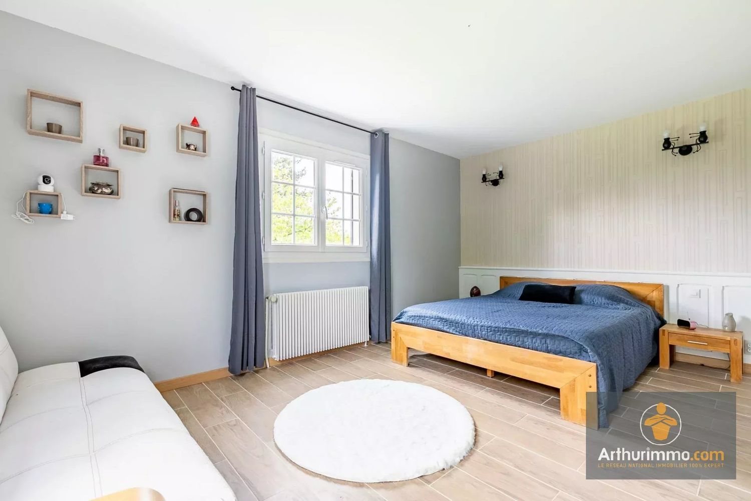 Maison à vendre, 257m², Saint-Thibault-des-Vignes
