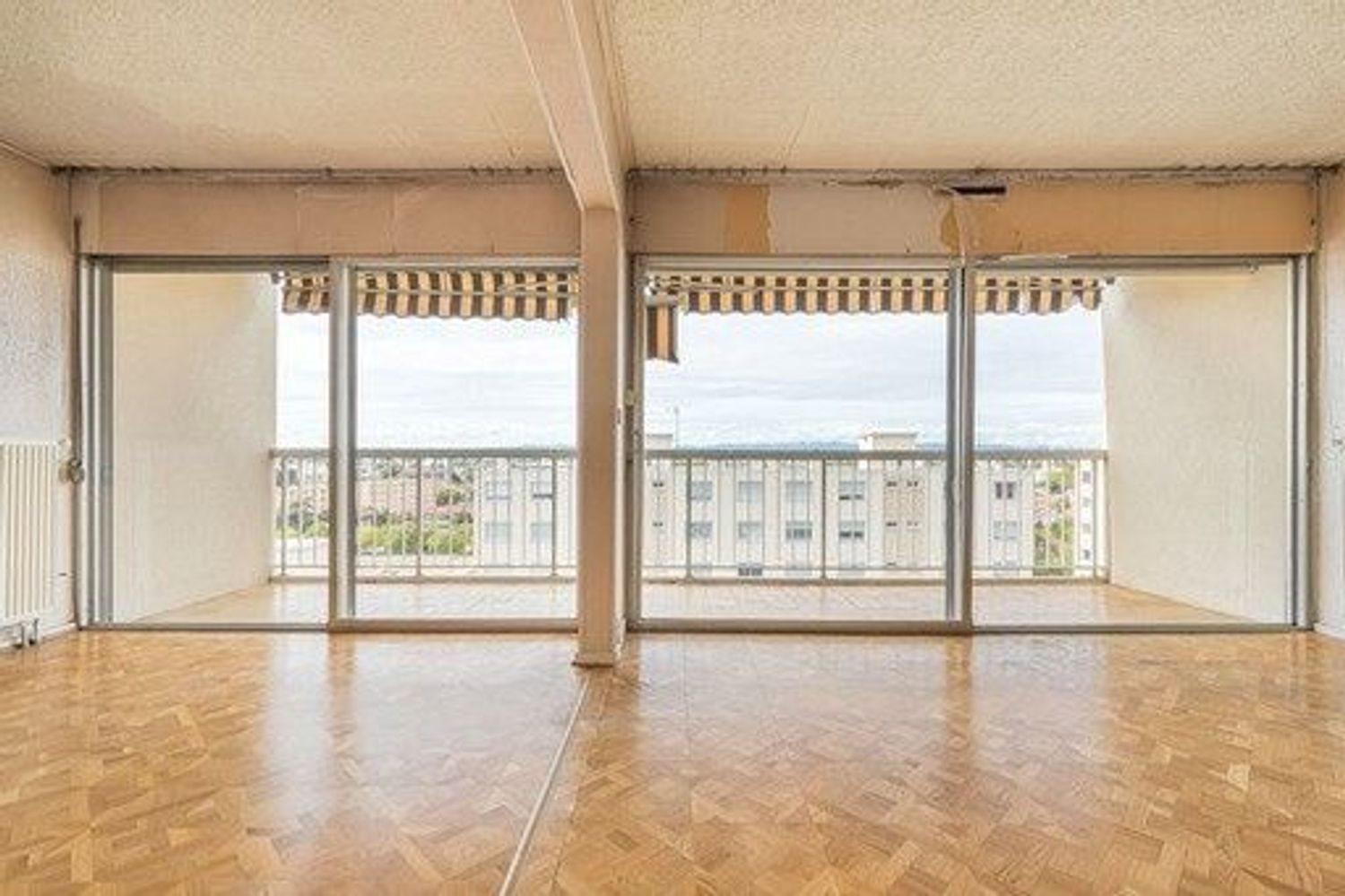 Appartement à vendre, 73m², Bron