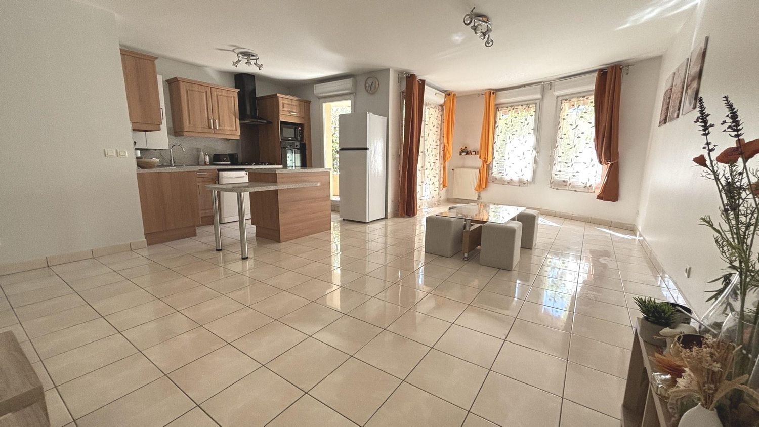Appartement à vendre, 74m², Crest