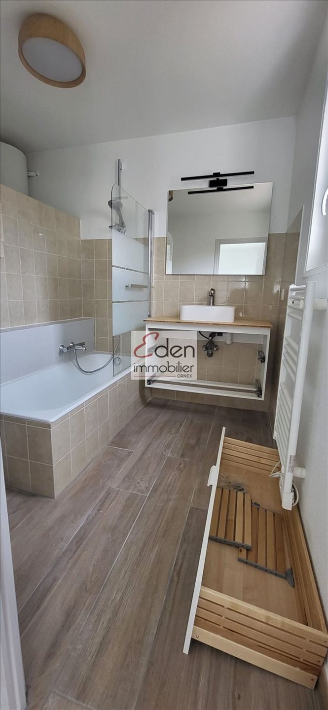 Appartement à louer, 42m², Ornex