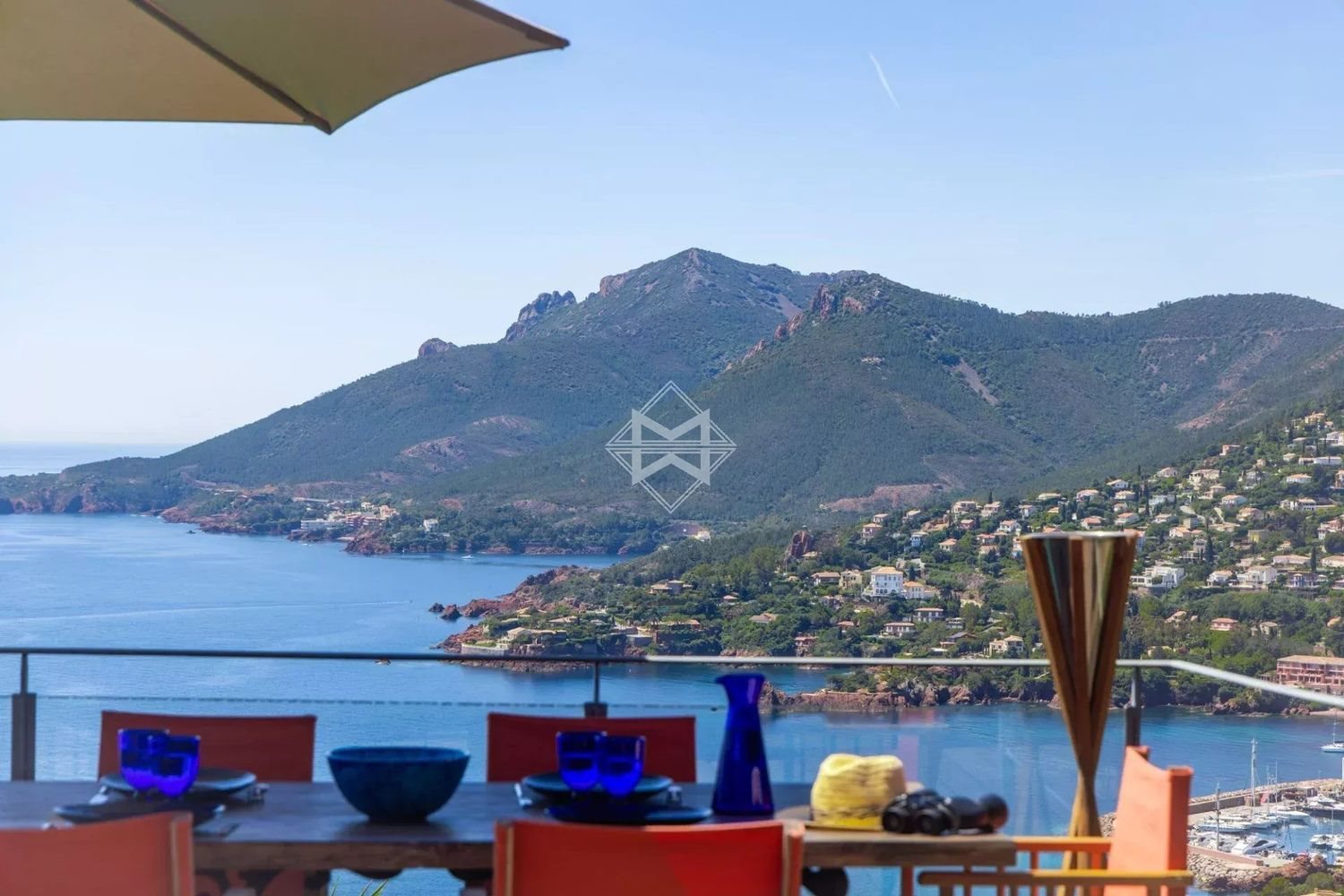 Maison à louer, 120m², Théoule-sur-Mer