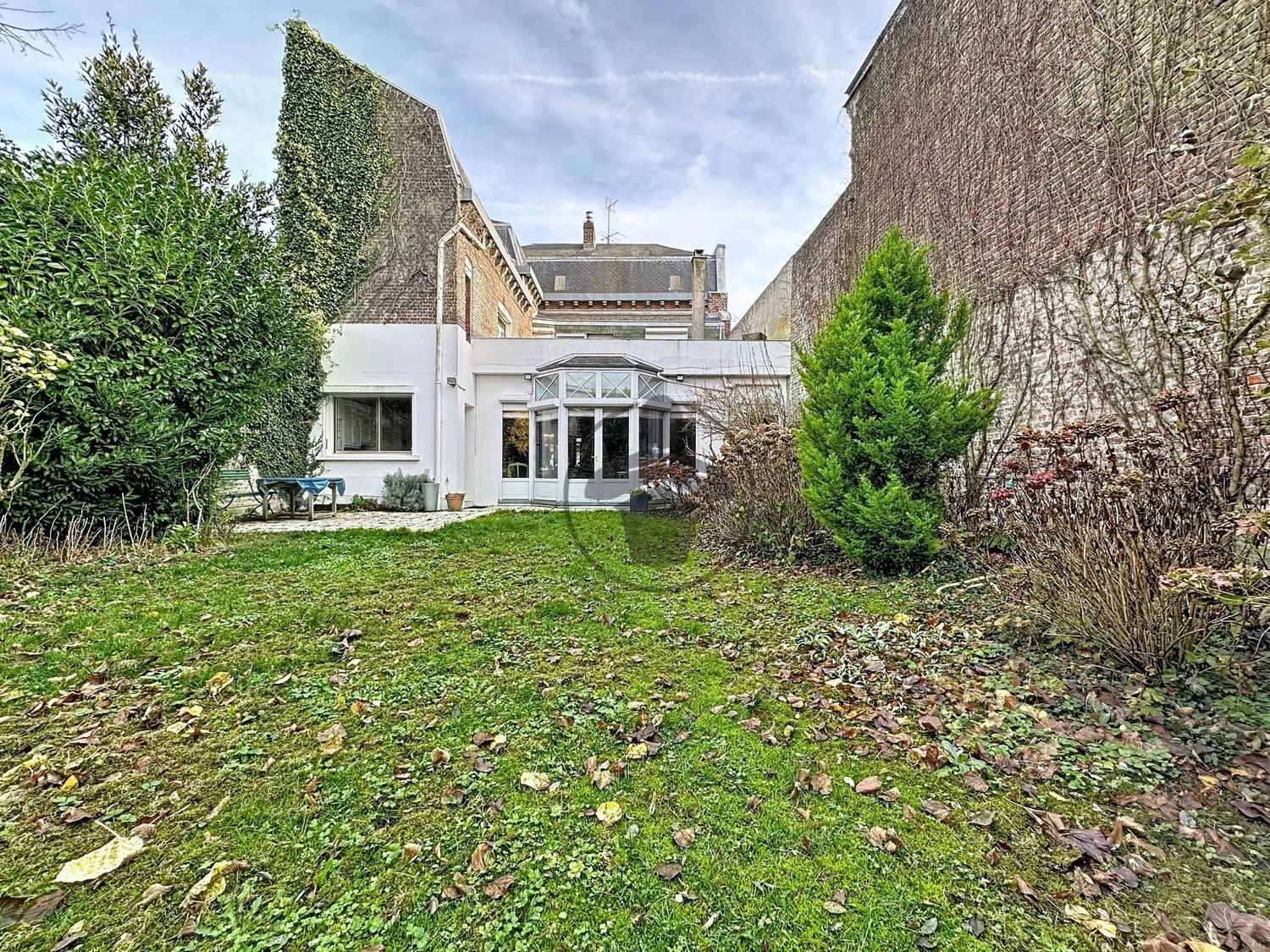 Maison à vendre, 250m², Saint-Quentin
