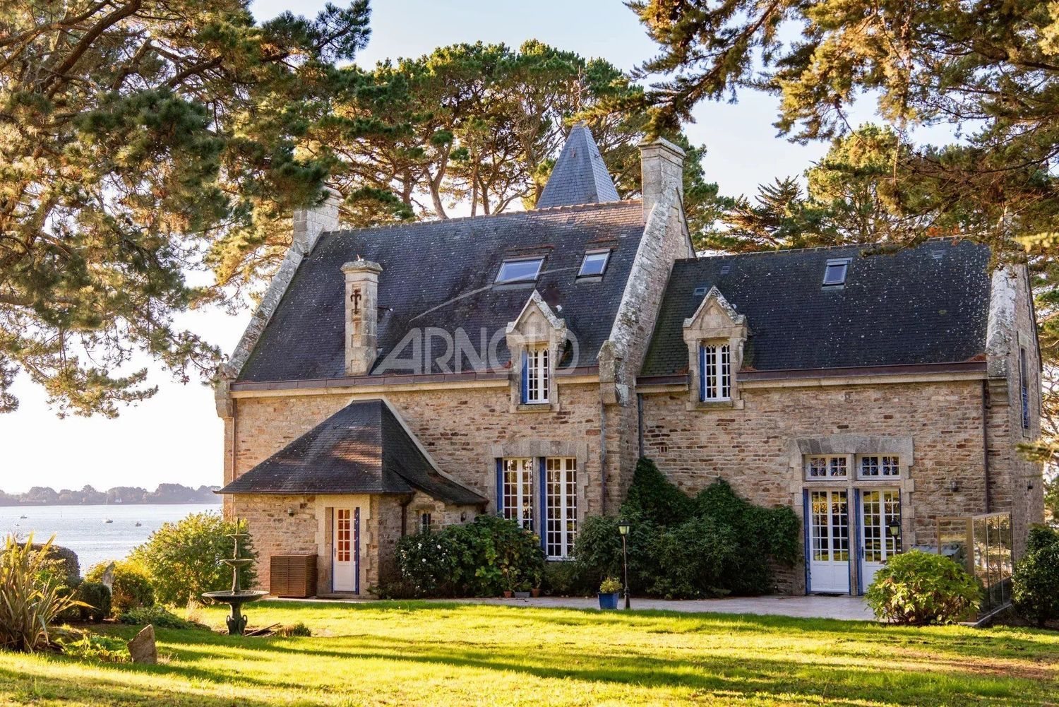 Maison à vendre, 228m², Arradon