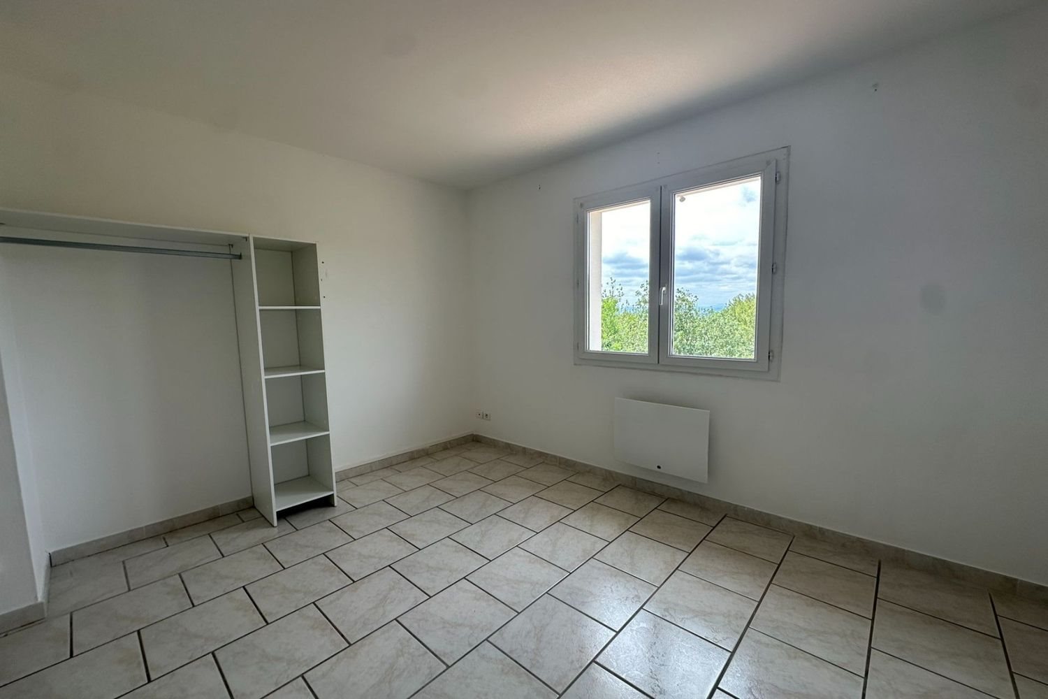 Maison à louer, 88m², Lézignan-Corbières