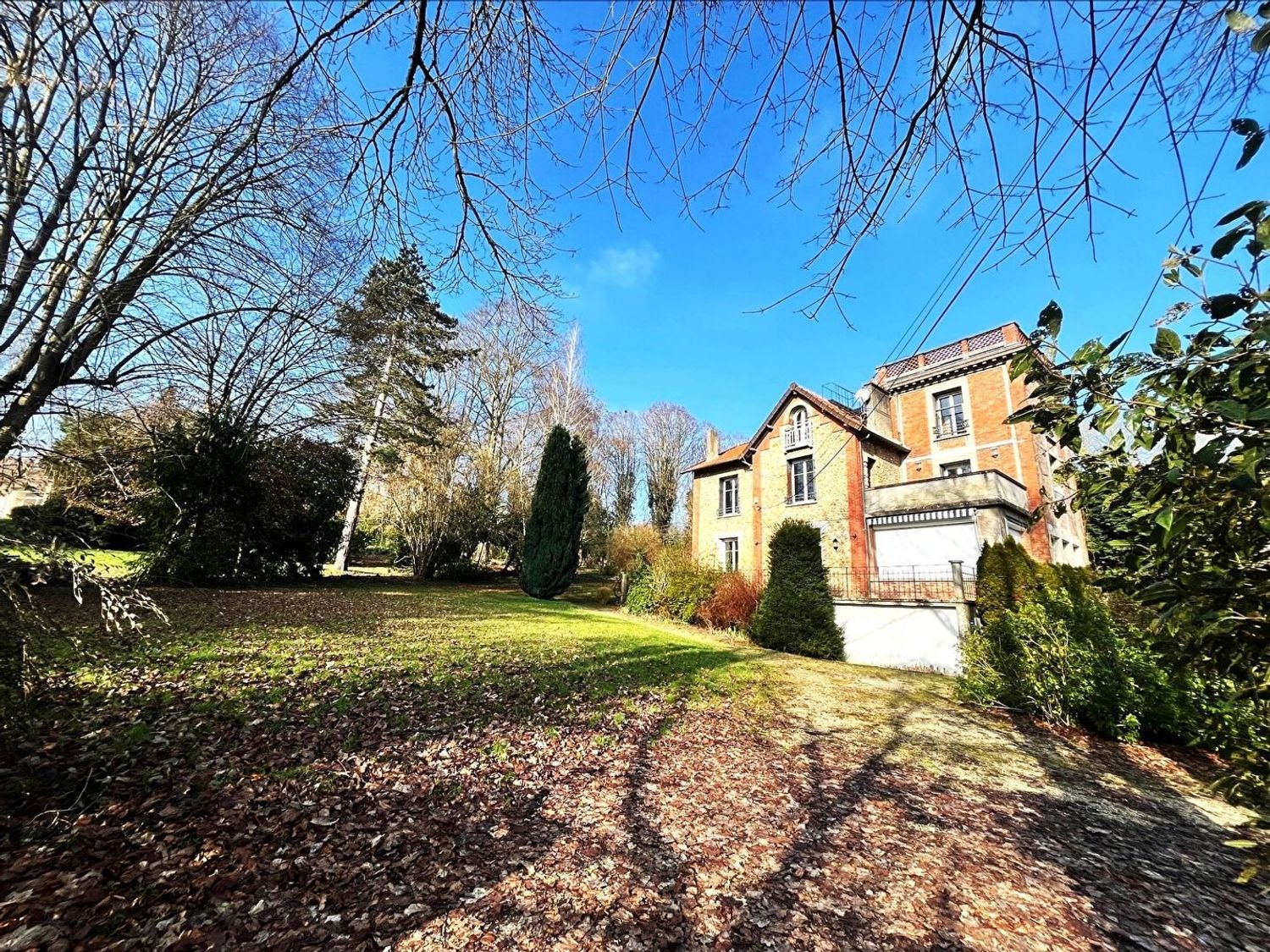 Maison à vendre, 250m², L'Étang-la-Ville