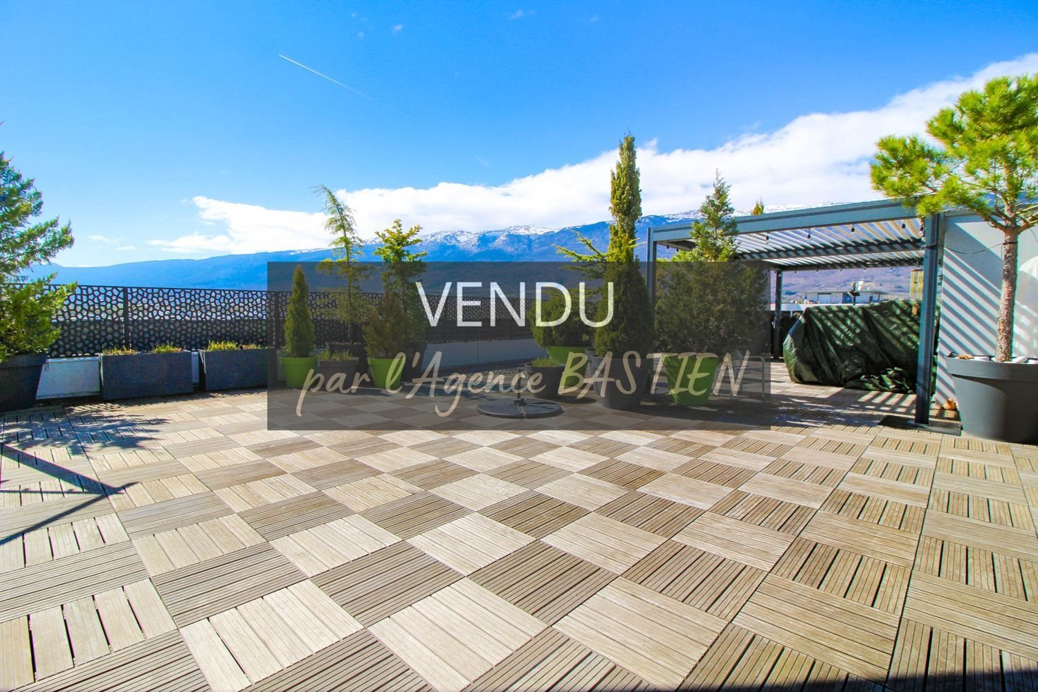 Appartement à vendre, 231m², Saint-Genis-Pouilly