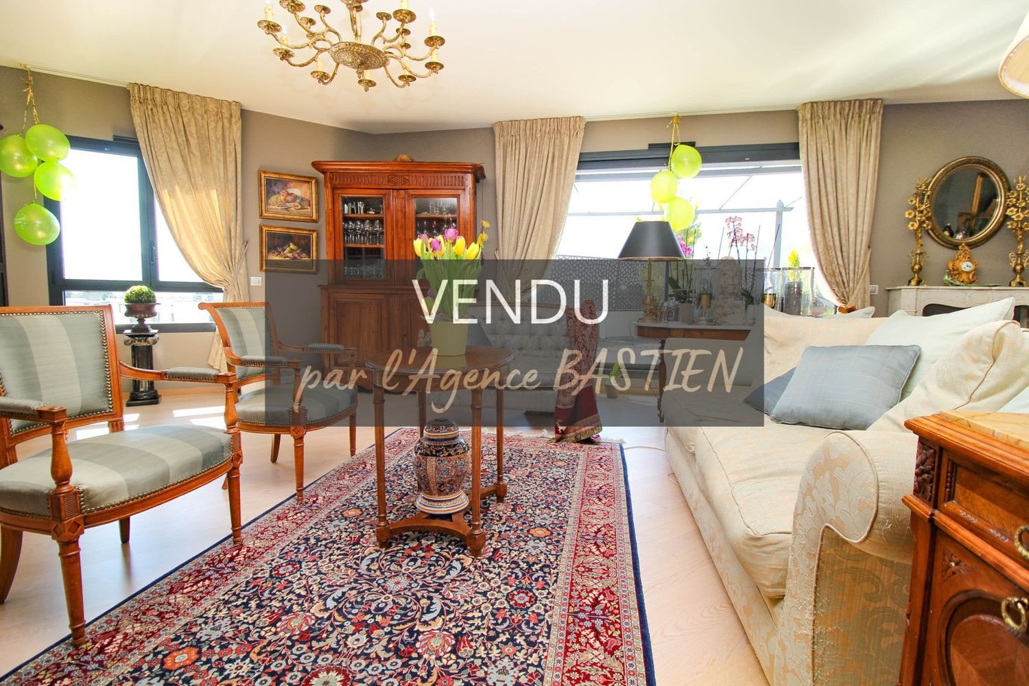 Appartement à vendre, 231m², Saint-Genis-Pouilly