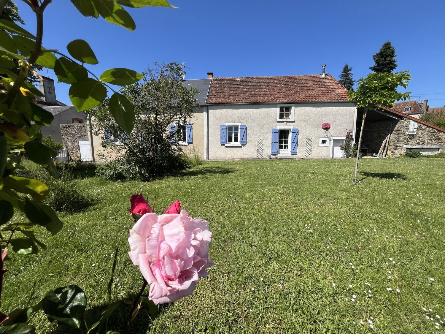 Maison à vendre, 133m², Badecon-le-Pin
