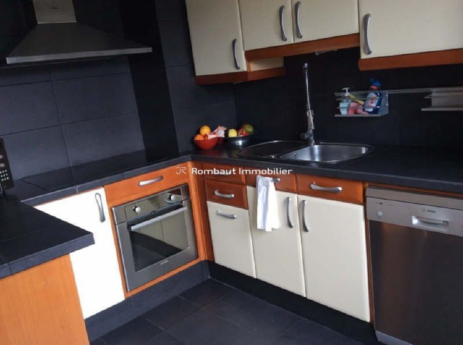 Appartement à louer, 74m², Rueil-Malmaison