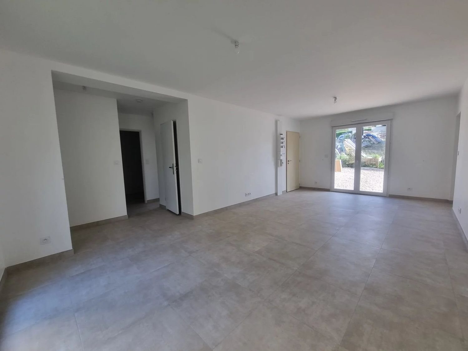 Appartement à louer, 80m², Beynes