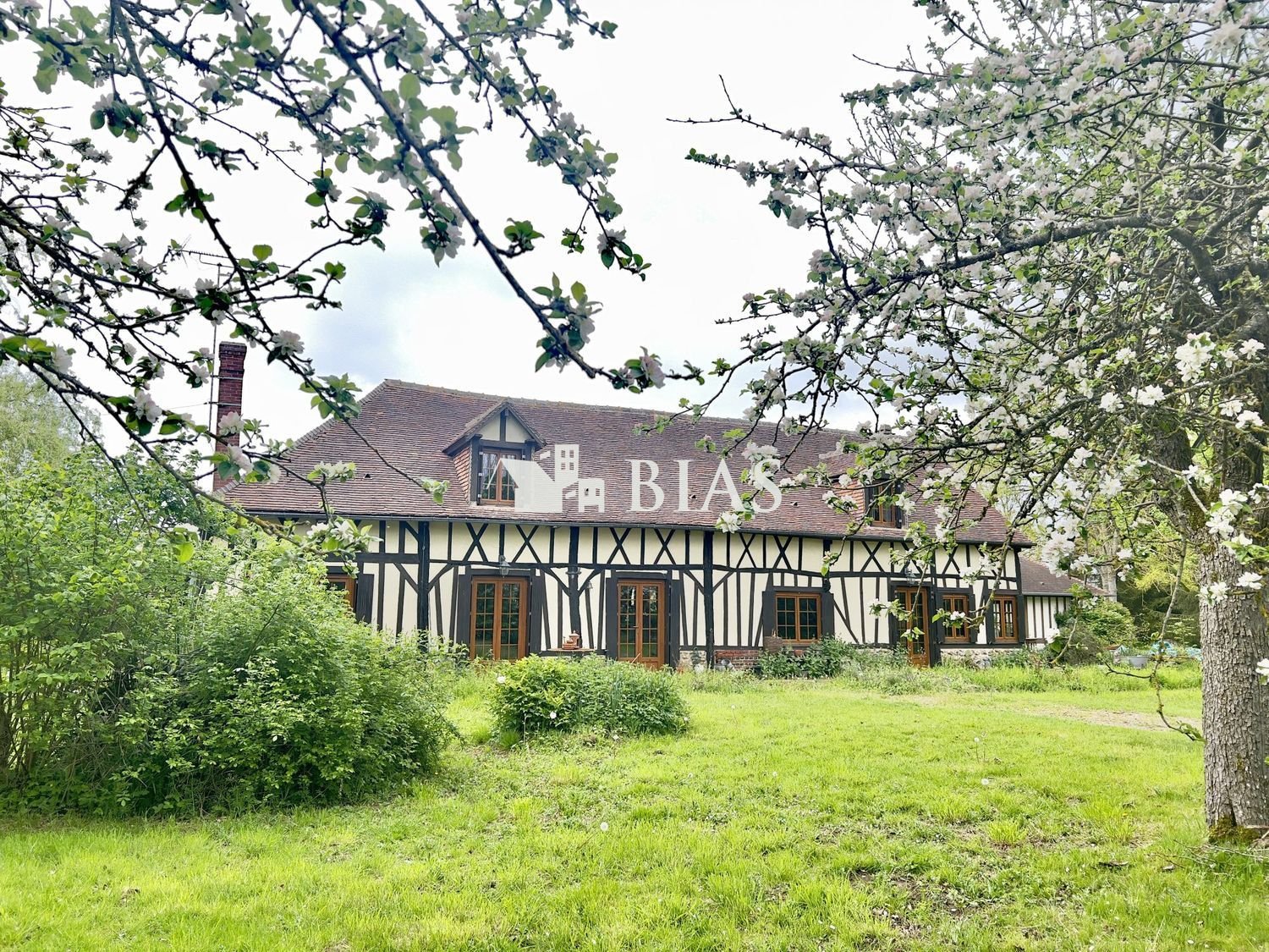 Maison à vendre, 264m², Conches-en-Ouche