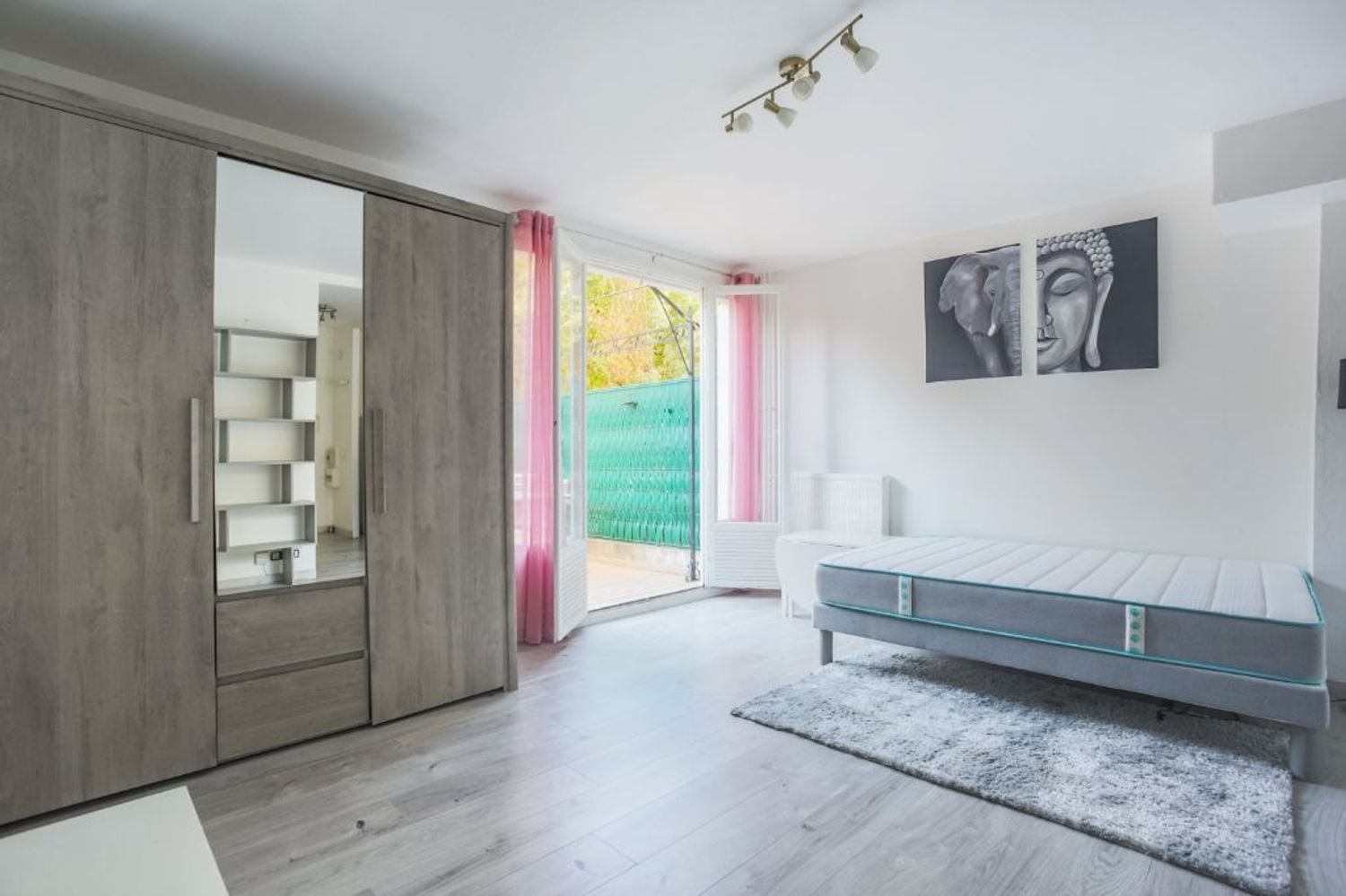Appartement à louer, 28m², Mandelieu-la-Napoule