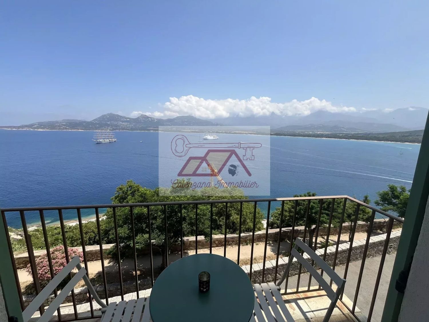 Appartement à louer, 80m², Calvi