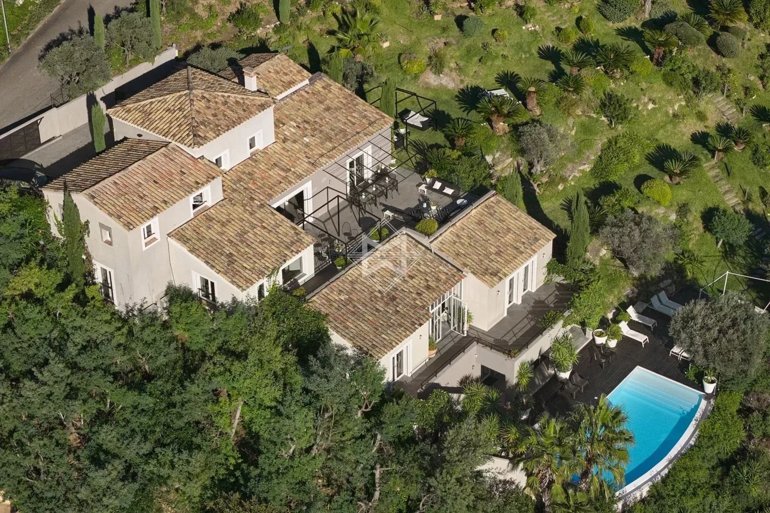 Maison à louer, 350m², Grimaud
