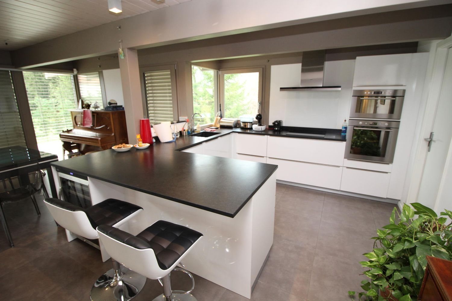 Maison à vendre, 144m², Saint-Genis-Pouilly