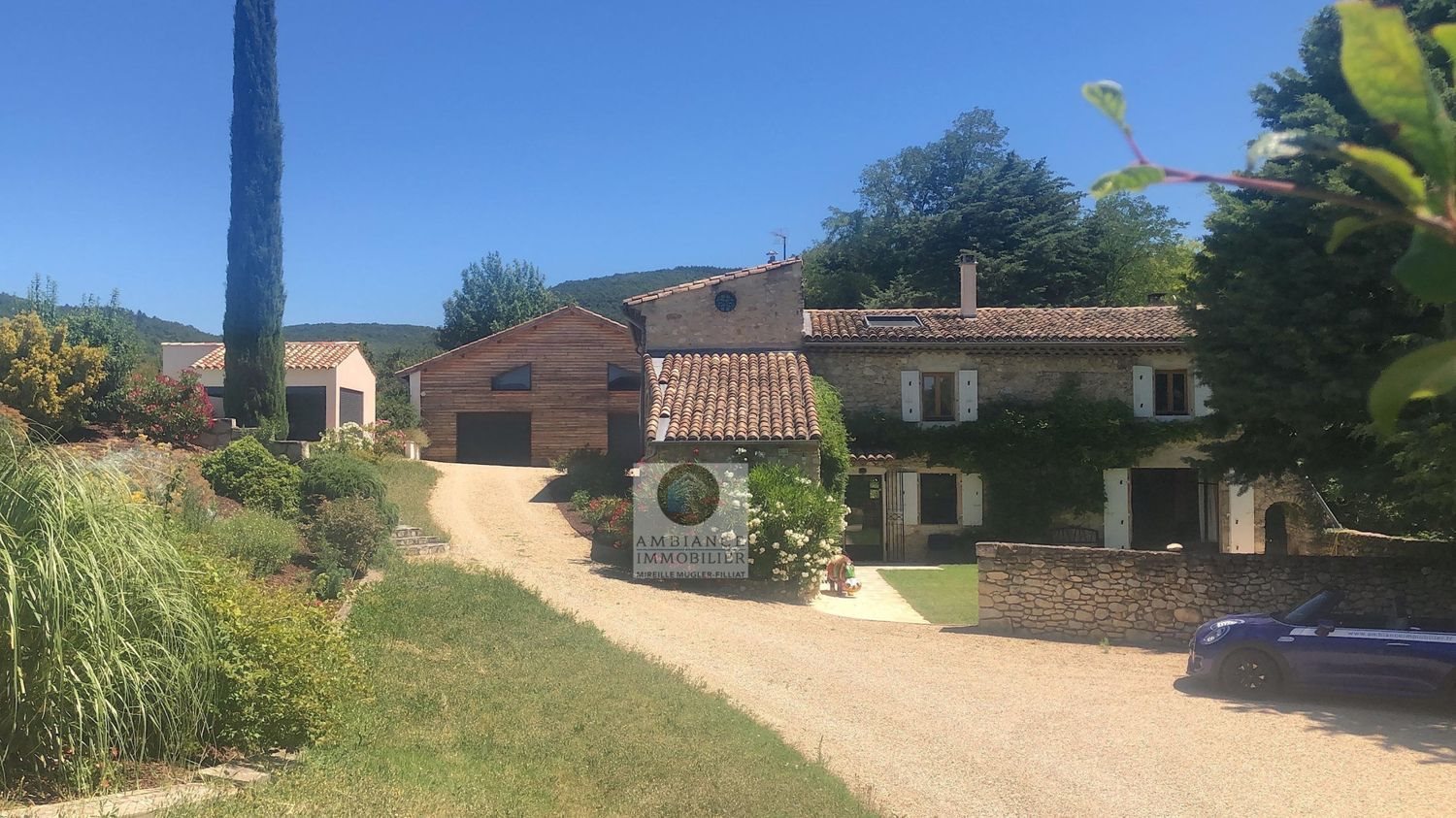 Maison à vendre, 253m², Cliousclat