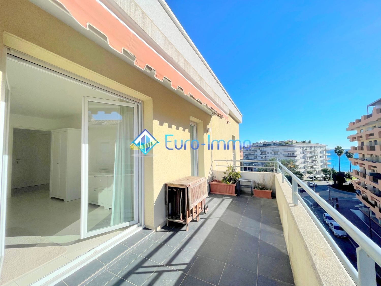 Appartement à louer, 38m², Menton