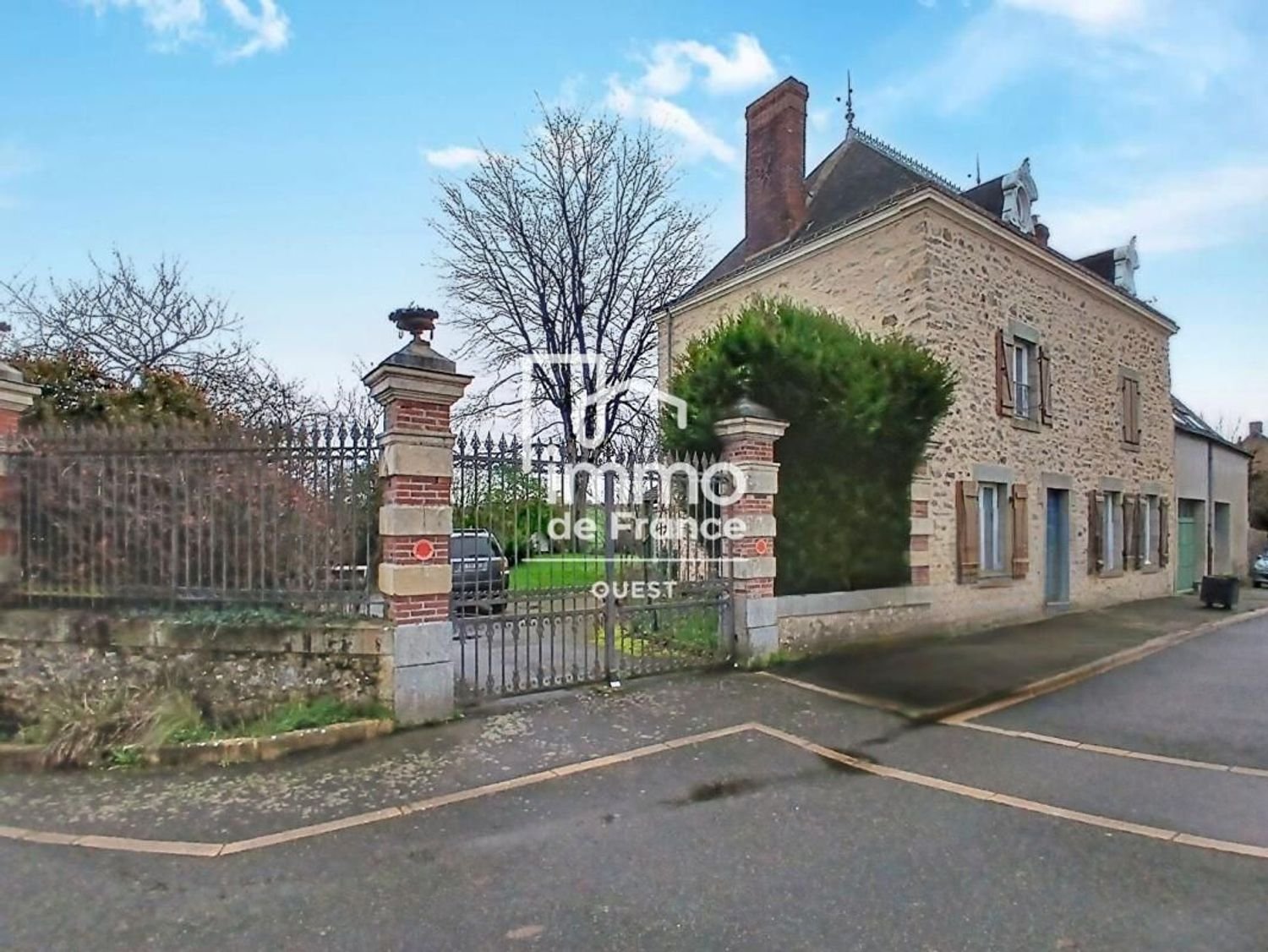 Maison à vendre, 200m², Saint-Jean-sur-Mayenne