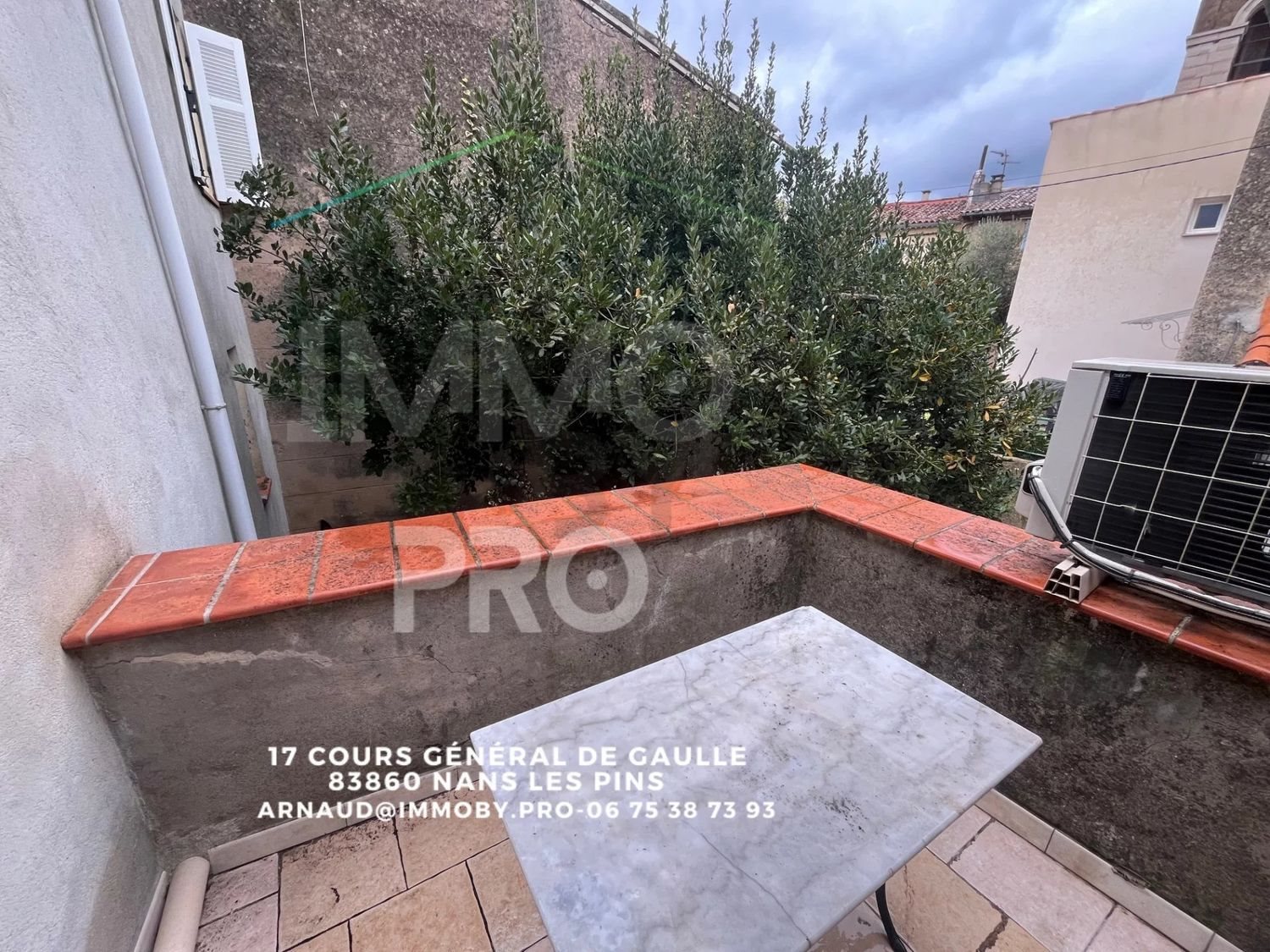 Appartement à louer, 35m², Nans-les-Pins