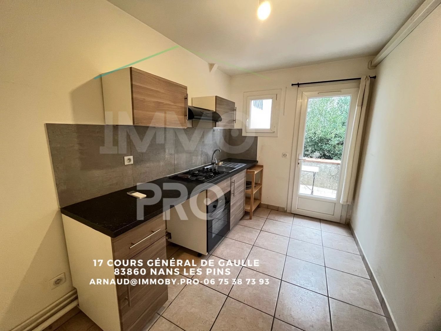 Appartement à louer, 35m², Nans-les-Pins