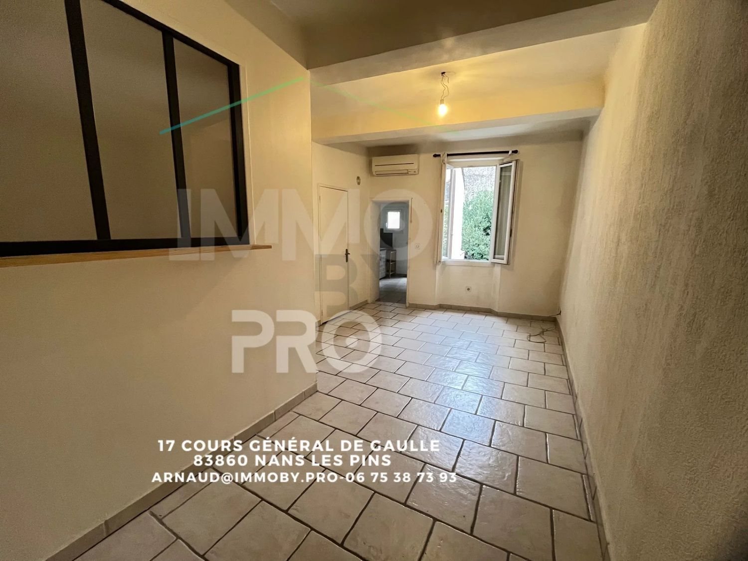 Appartement à louer, 35m², Nans-les-Pins