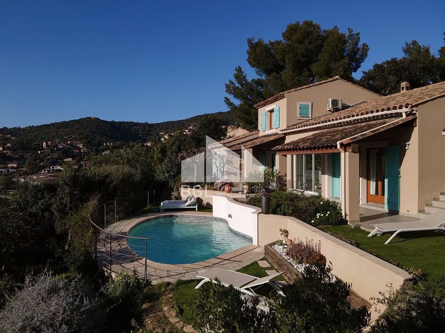 Maison à vendre, 132m², Bormes-les-Mimosas
