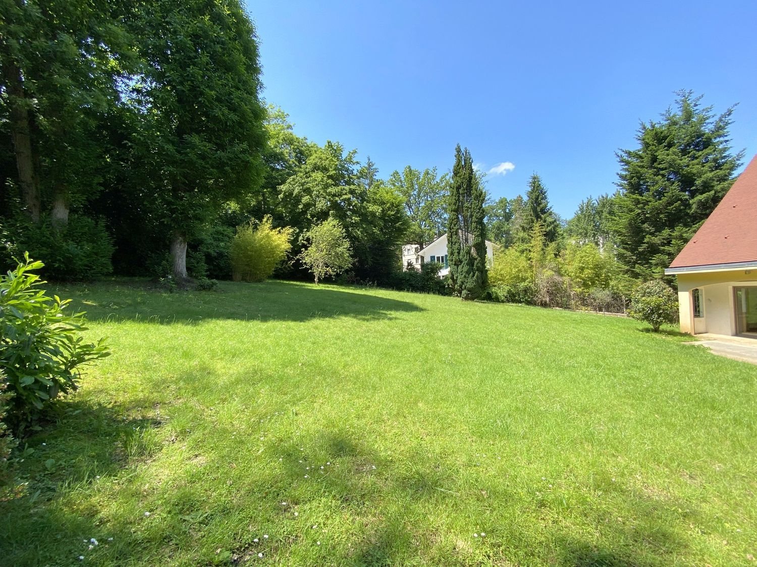 Maison à louer, 340m², Garches