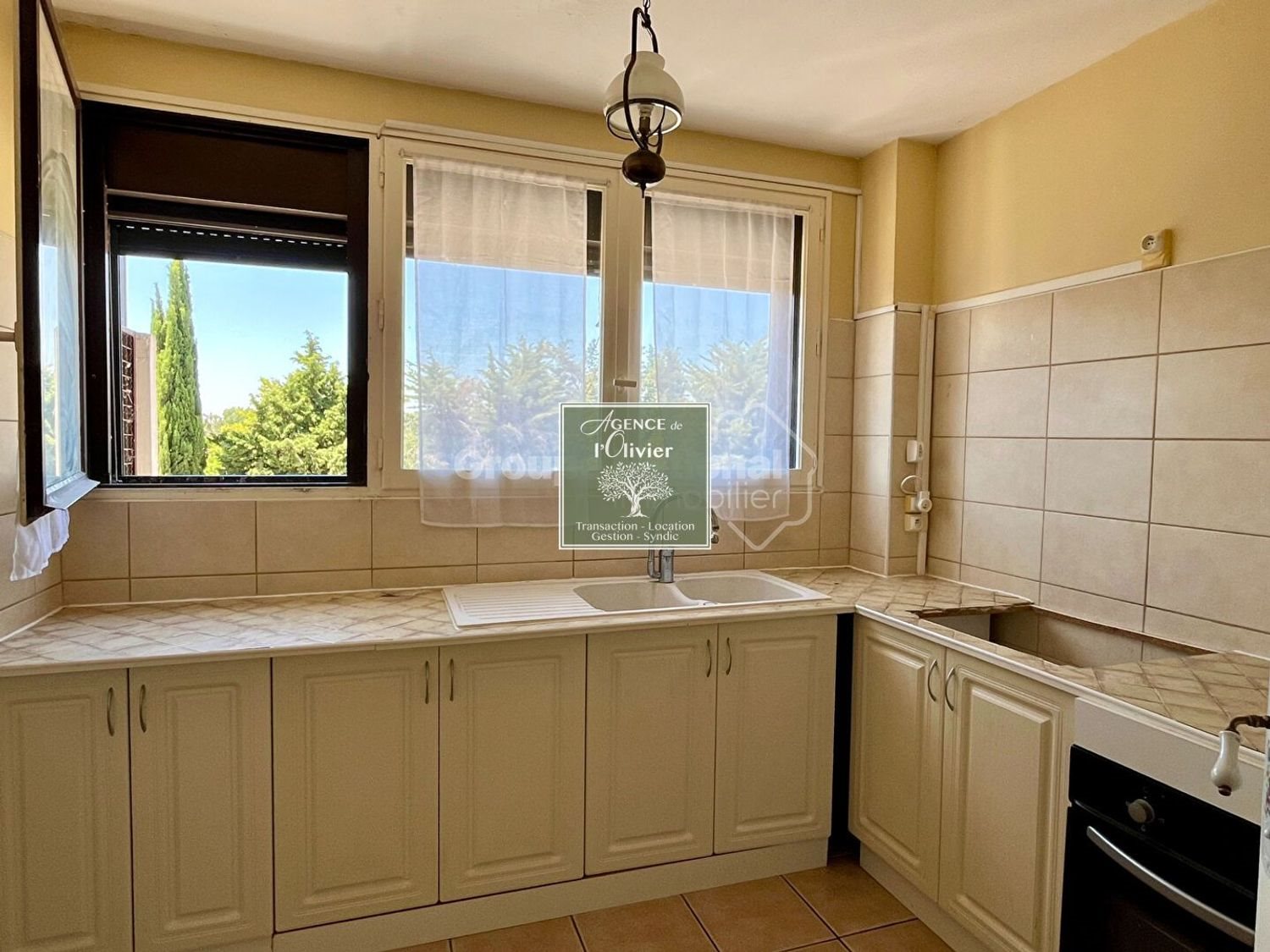 Appartement à vendre, 66m², Arles