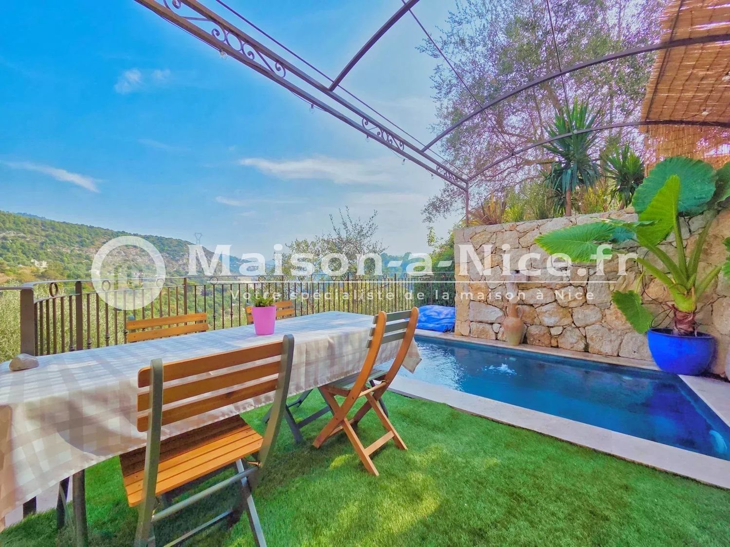 Maison à vendre, 150m², Falicon