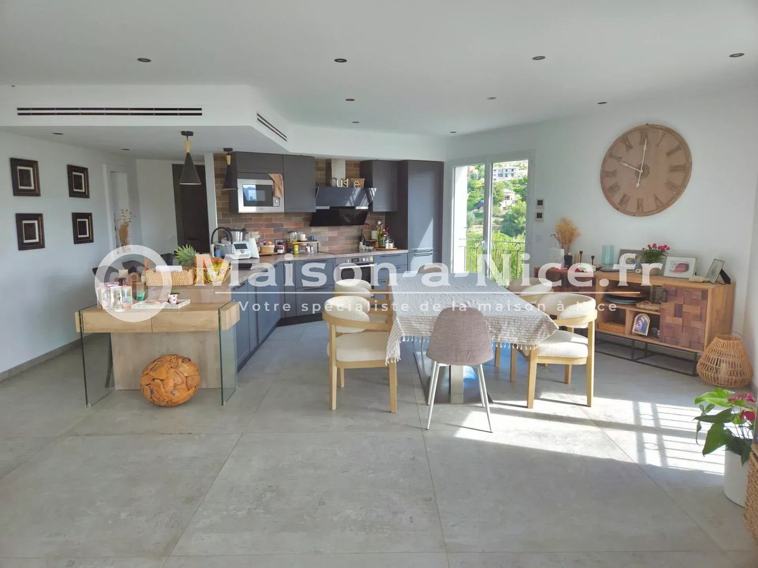 Maison à vendre, 150m², Falicon
