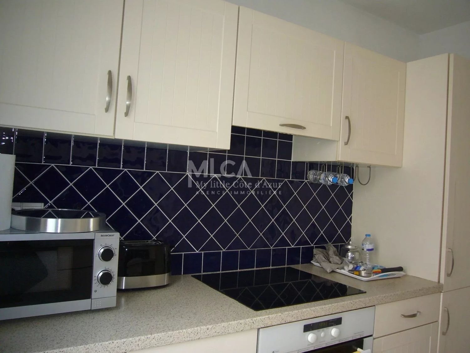Appartement à louer, 42m², Antibes