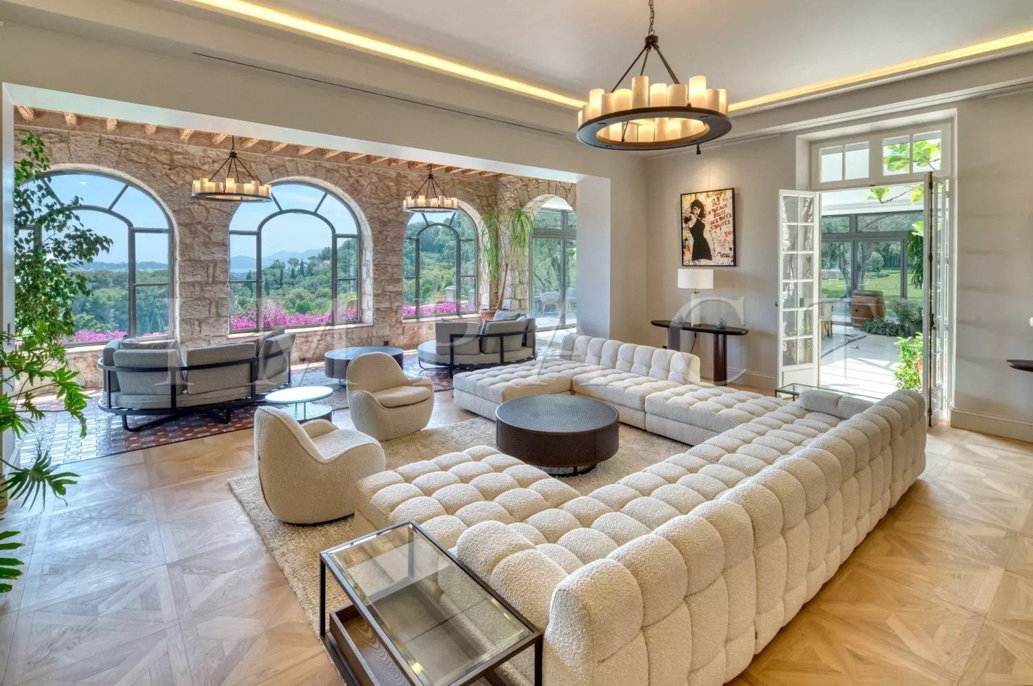 Maison à louer, 1200m², Mougins