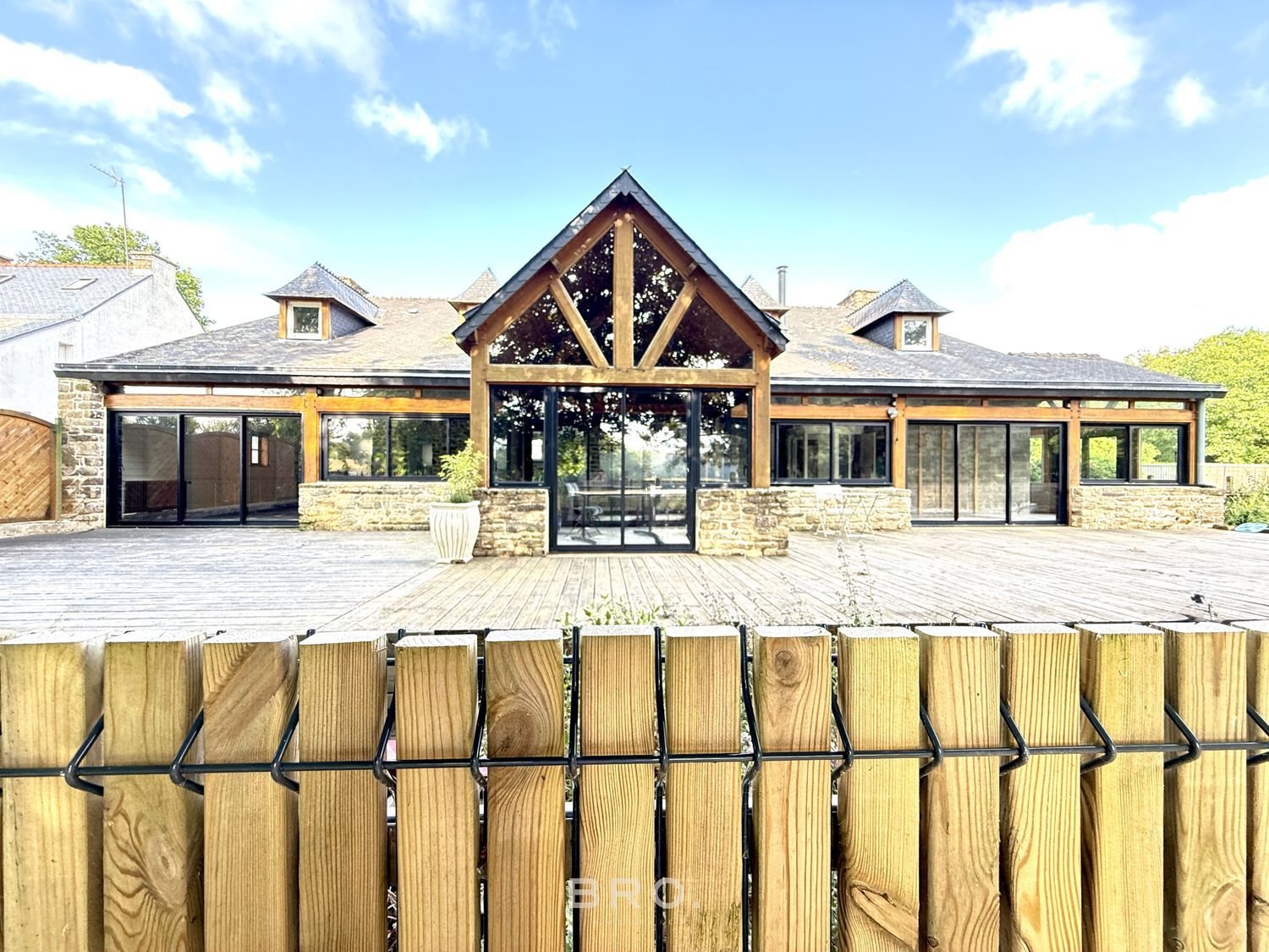 Maison à vendre, 280m², Trédion