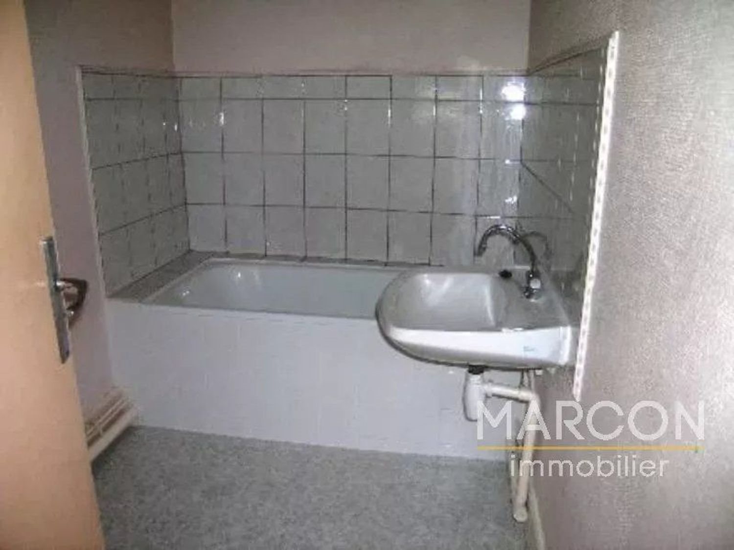 Appartement à louer, 30m², Guéret