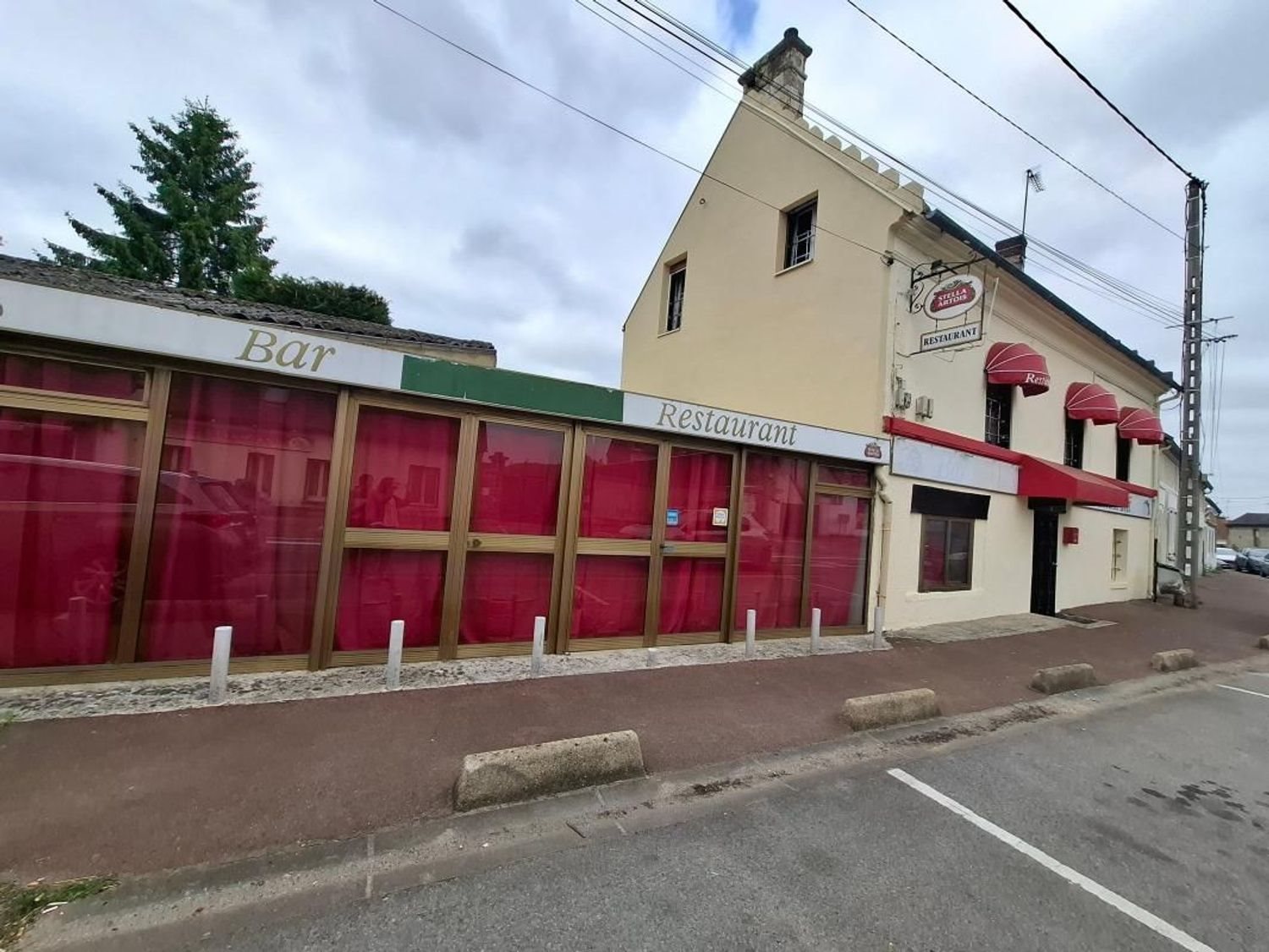 Maison à vendre, 210m², Cuise-la-Motte