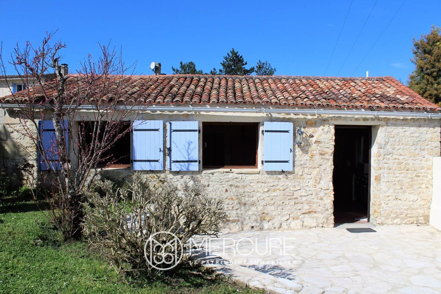 Maison à vendre, 514m², Saint-Romain-de-Benet
