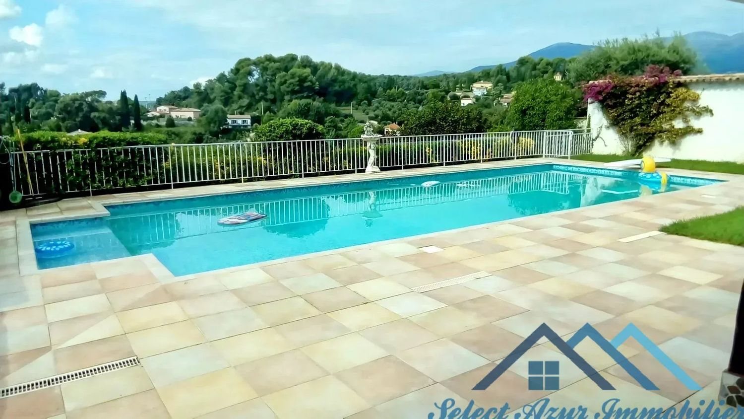 Maison à vendre, 270m², Vence