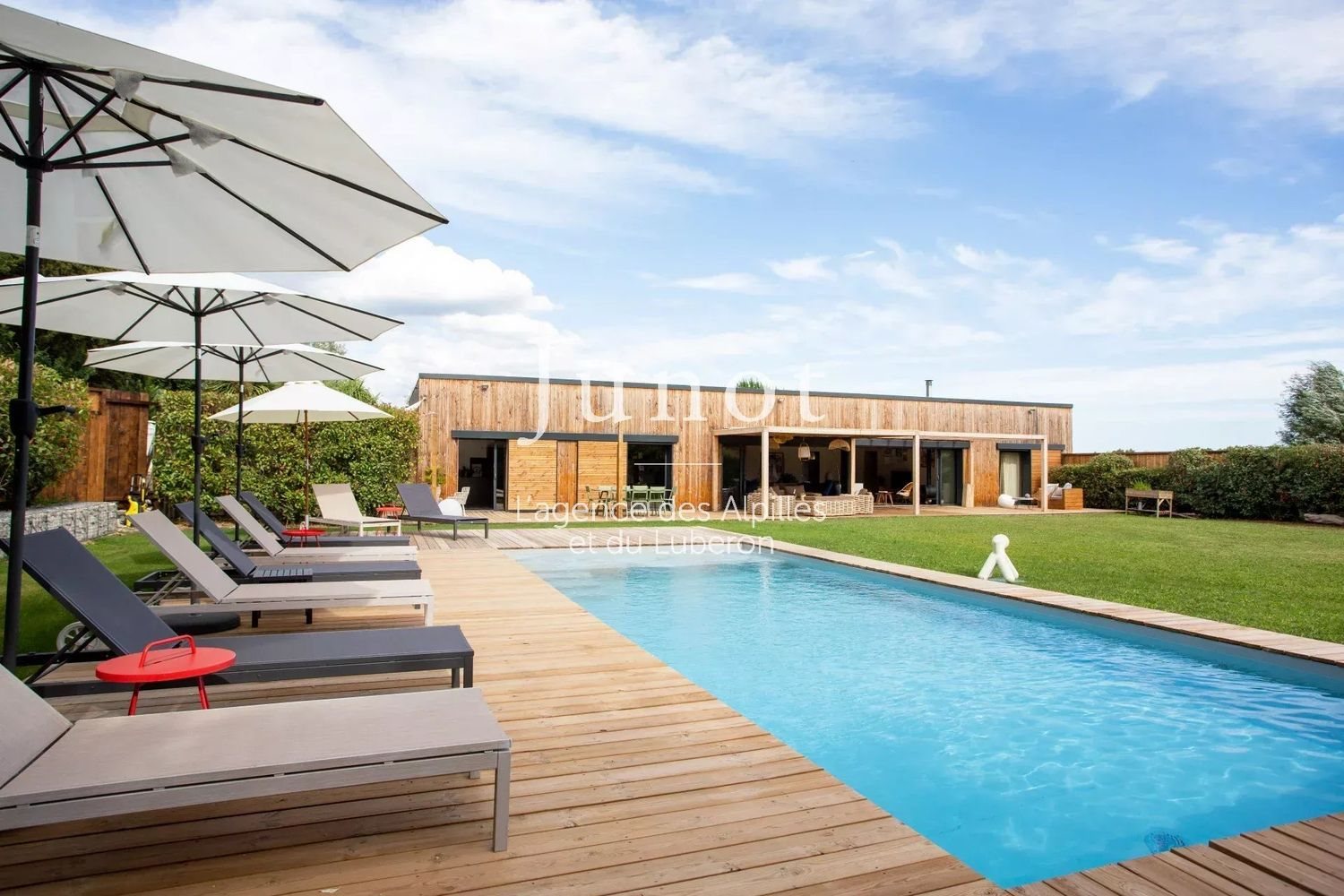 Maison à louer, 200m², Paradou