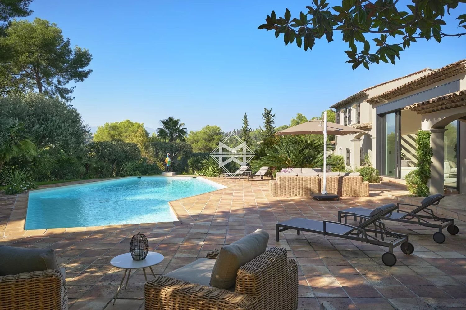 Maison à louer, 430m², Mougins