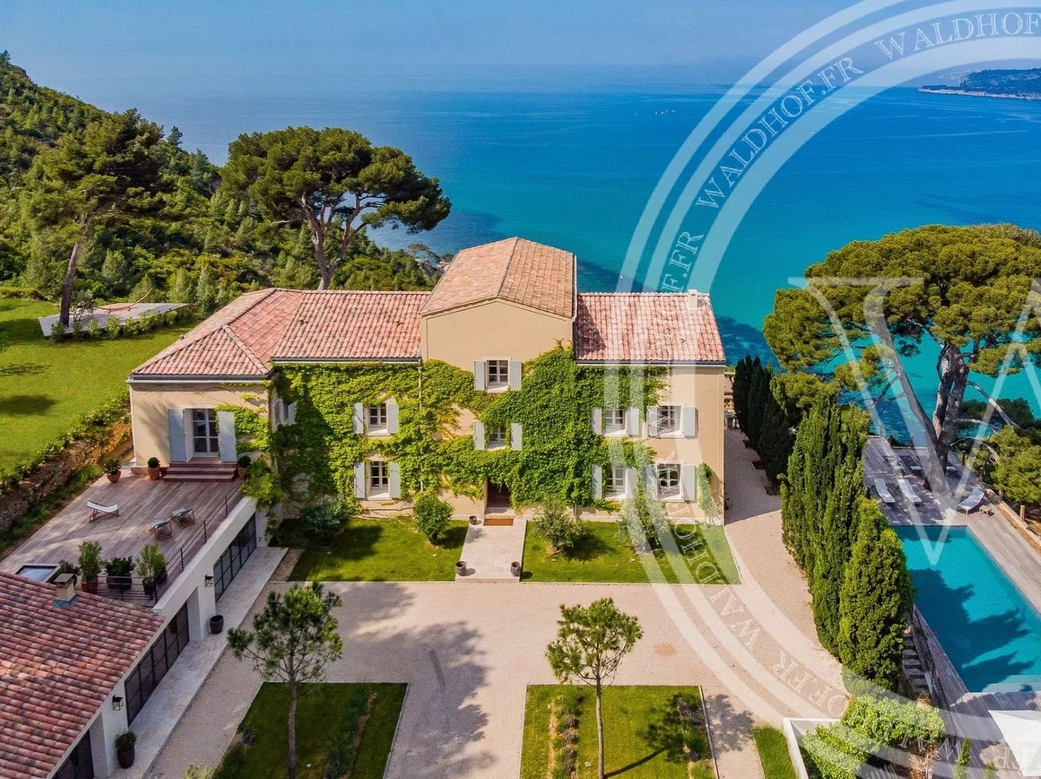 Maison à louer, 600m², Cassis