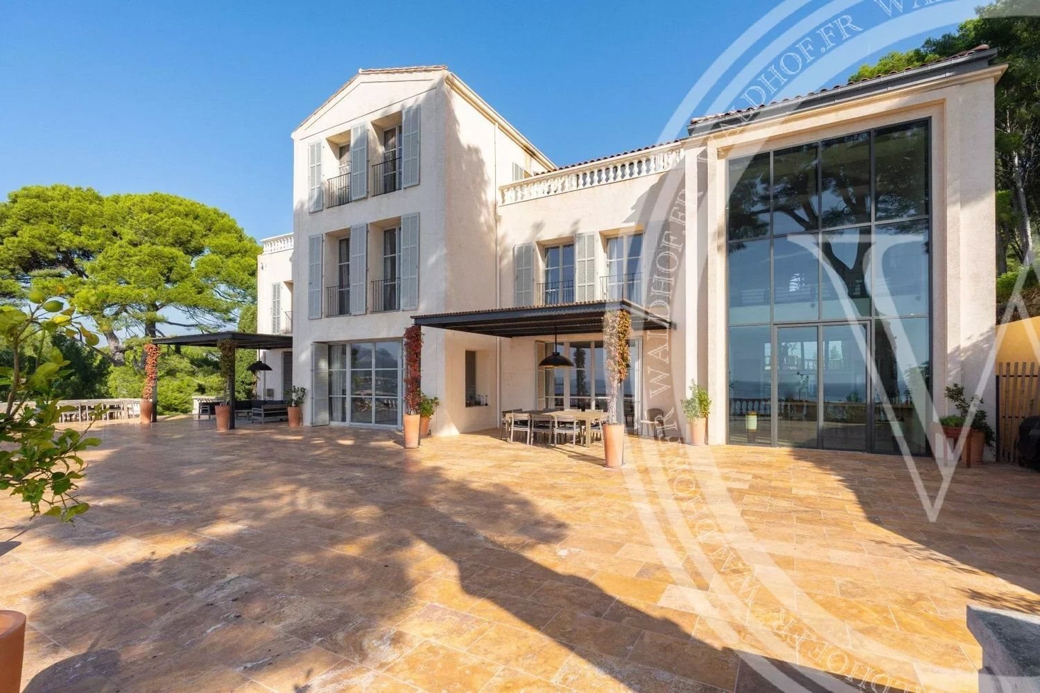 Maison à louer, 600m², Cassis