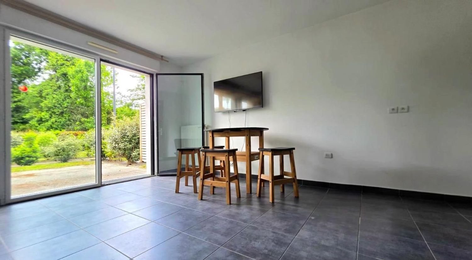 Maison à vendre, 39m², Plescop