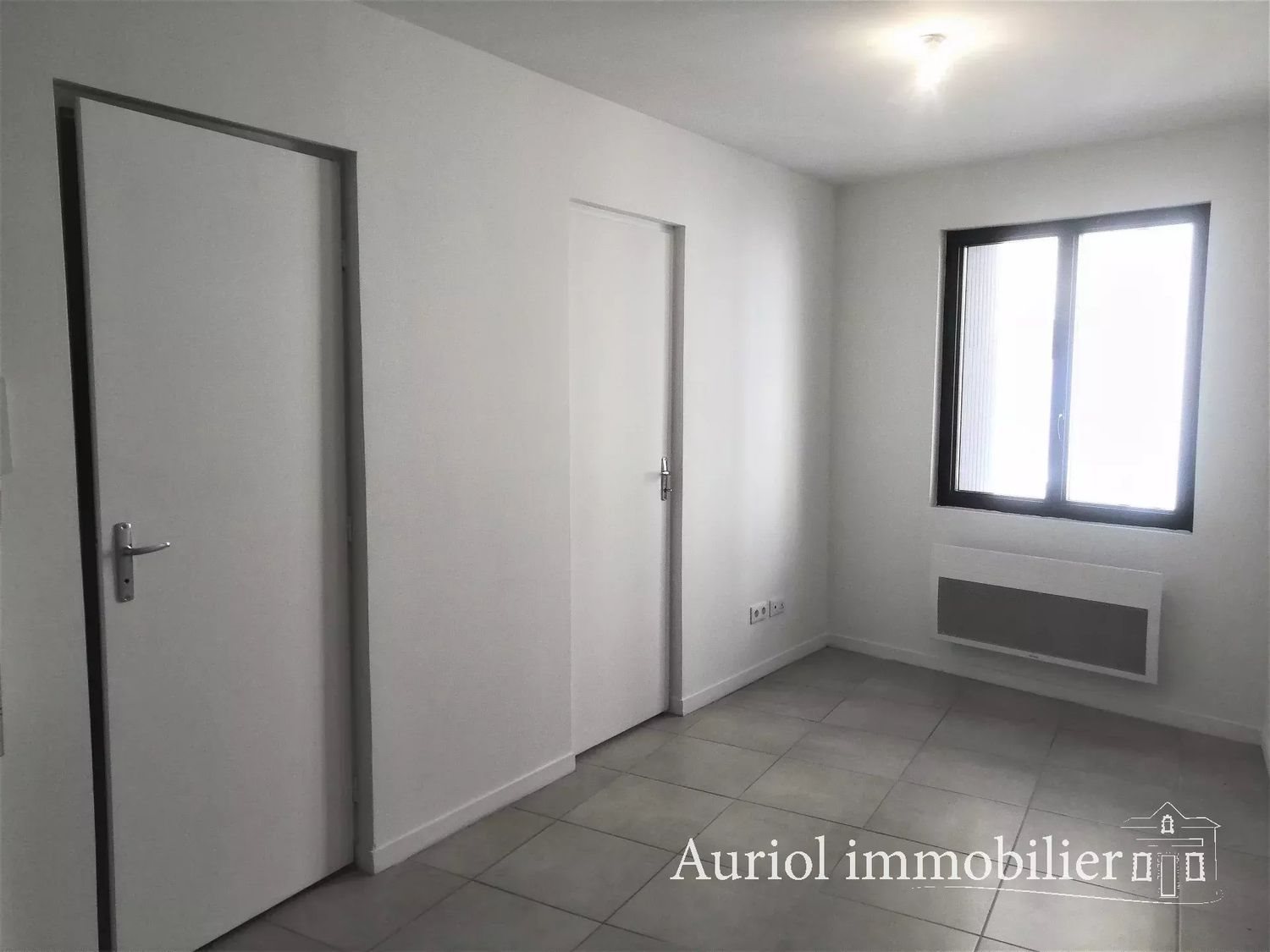 Appartement à louer, 28m², Auriol