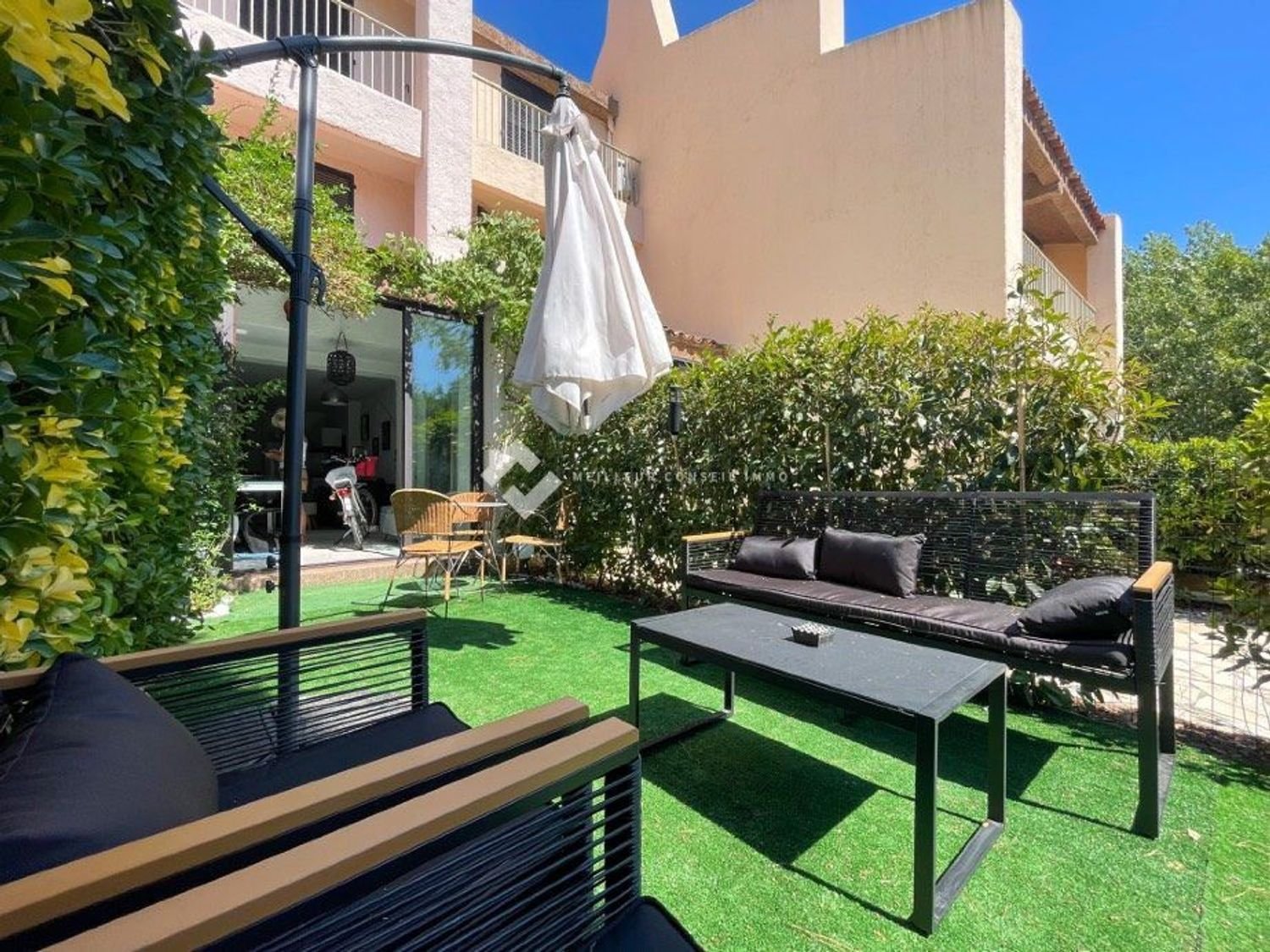 Appartement à louer, 65m², Cogolin