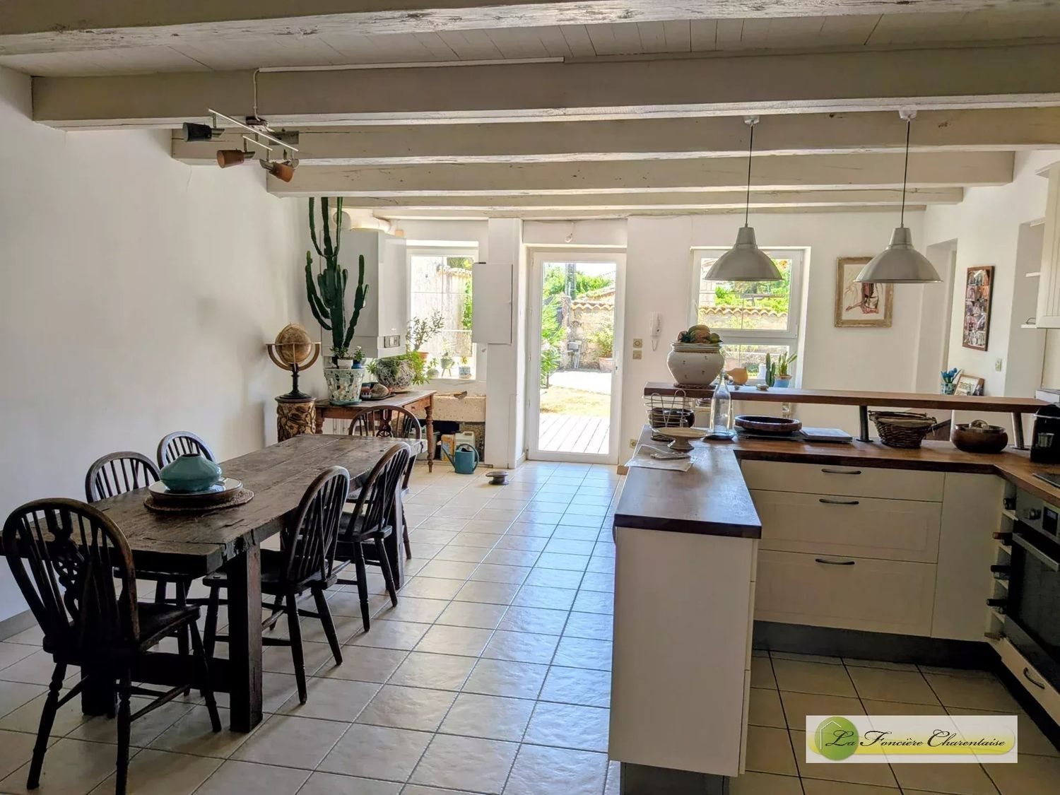 Maison à vendre, 158m², Puymoyen